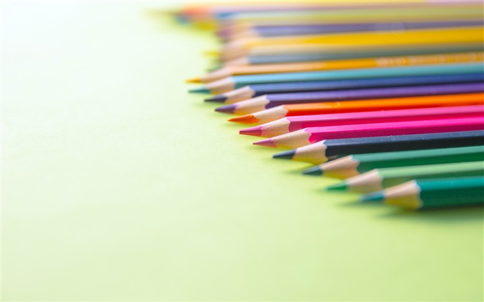 Colorful crayons 4K HD closeup Views:8397 Date:2018/9/2 5:38:15