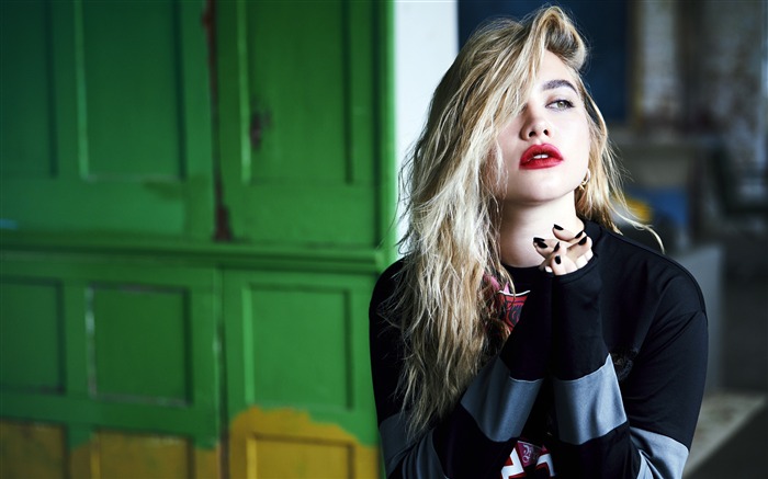 Florence Pugh, 2020, Encantadora, Supermodelo, Foto Vistas:10593