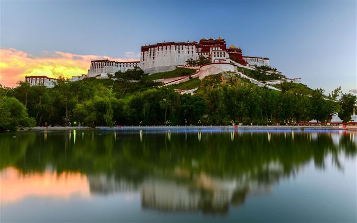 Tibet Potala Palace 2021 Architecture 5K Close up Views:9538 Date:2021/10/22 18:30:25